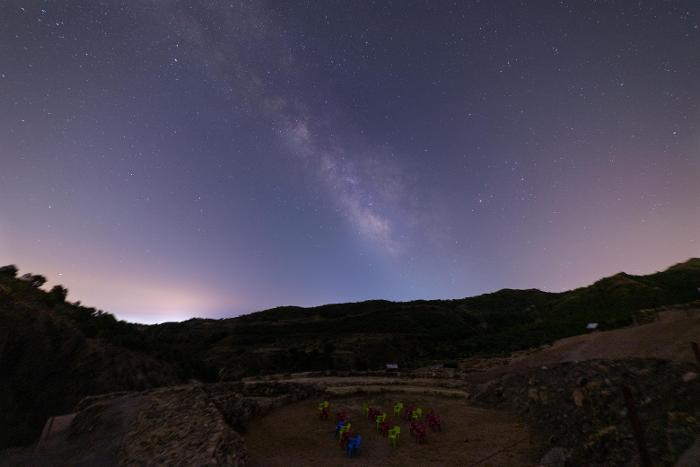 La Bastida bajo las estrellas (mes de julio)