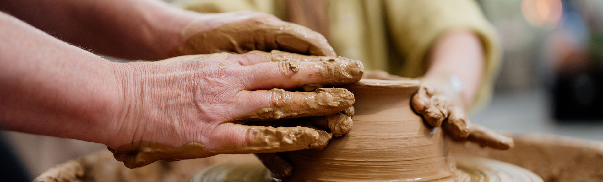 Quels souvenirs peut-on acheter et quelles sp�cialit�s peut-on d�guster?