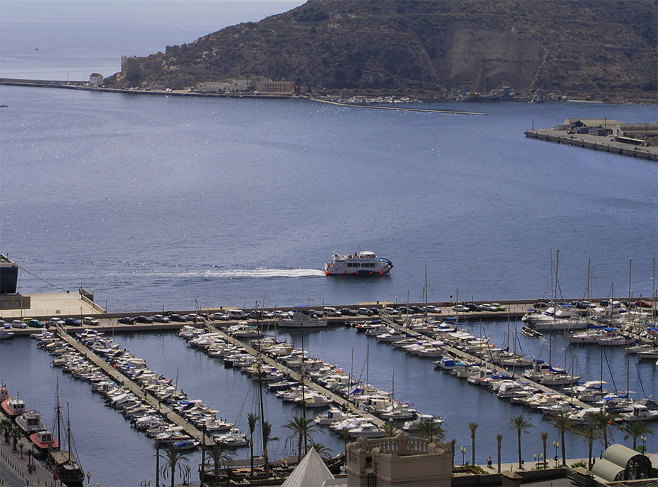 PROMENADE SUR BATEAU