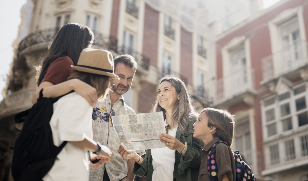Este viaje lo hacemos juntos.<br> Plan de Sostenibilidad Social del Turismo de la Regi�n de Murcia.