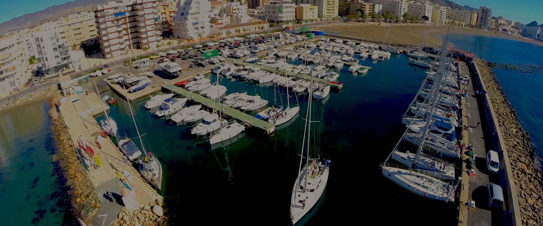 Actividades N�uticas en �guilas