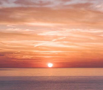 Sunrises and sunsets�along the coast of the Region of Murcia