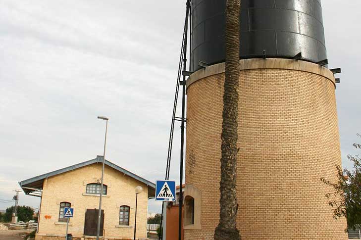 ESTACI�N DE RENFE BALSICAS