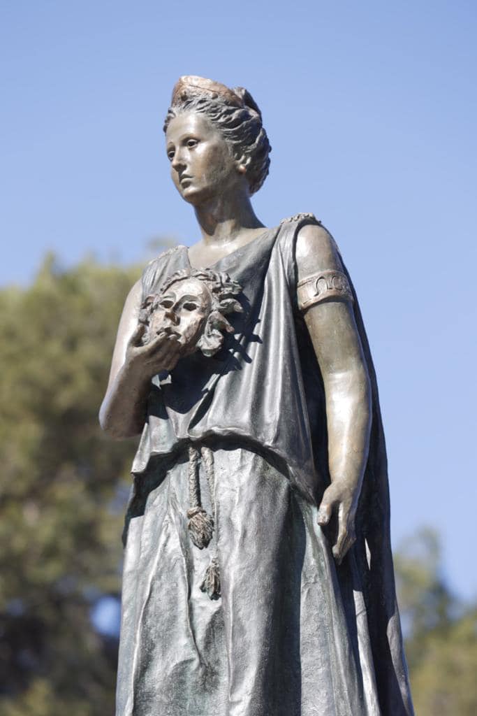 MONUMENTO AL  FESTIVAL INTERNACIONAL DE TEATRO, M�SICA Y DANZA DE SAN JAVIER (MELP�MONE)