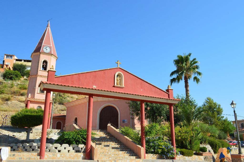 Parroquia Virgen del Oro