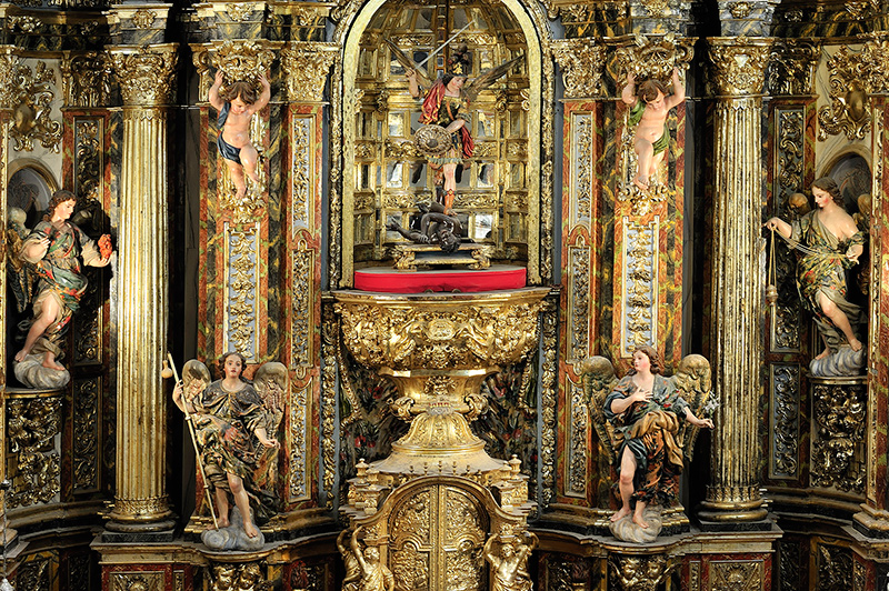 IGLESIA DE SAN MIGUEL ARC�NGEL