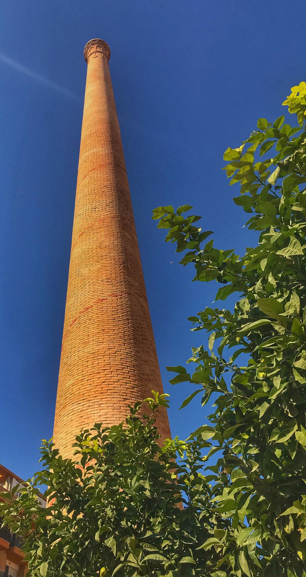 CHIMENEA DE HERN�NDEZ P�REZ