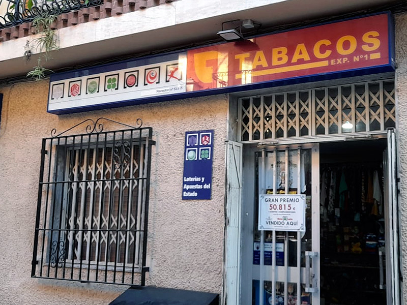 ESTANCO-LIBRER�A-LOTER�AS M� ENCARNA