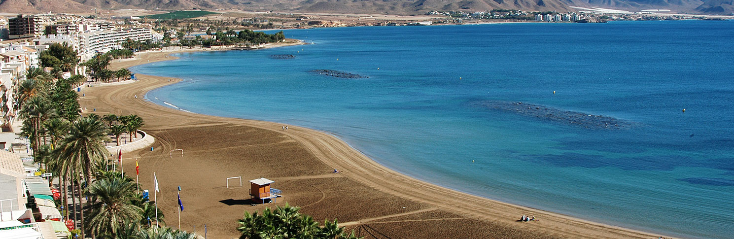 PLAYA DEL PUERTO DE MAZARR�N